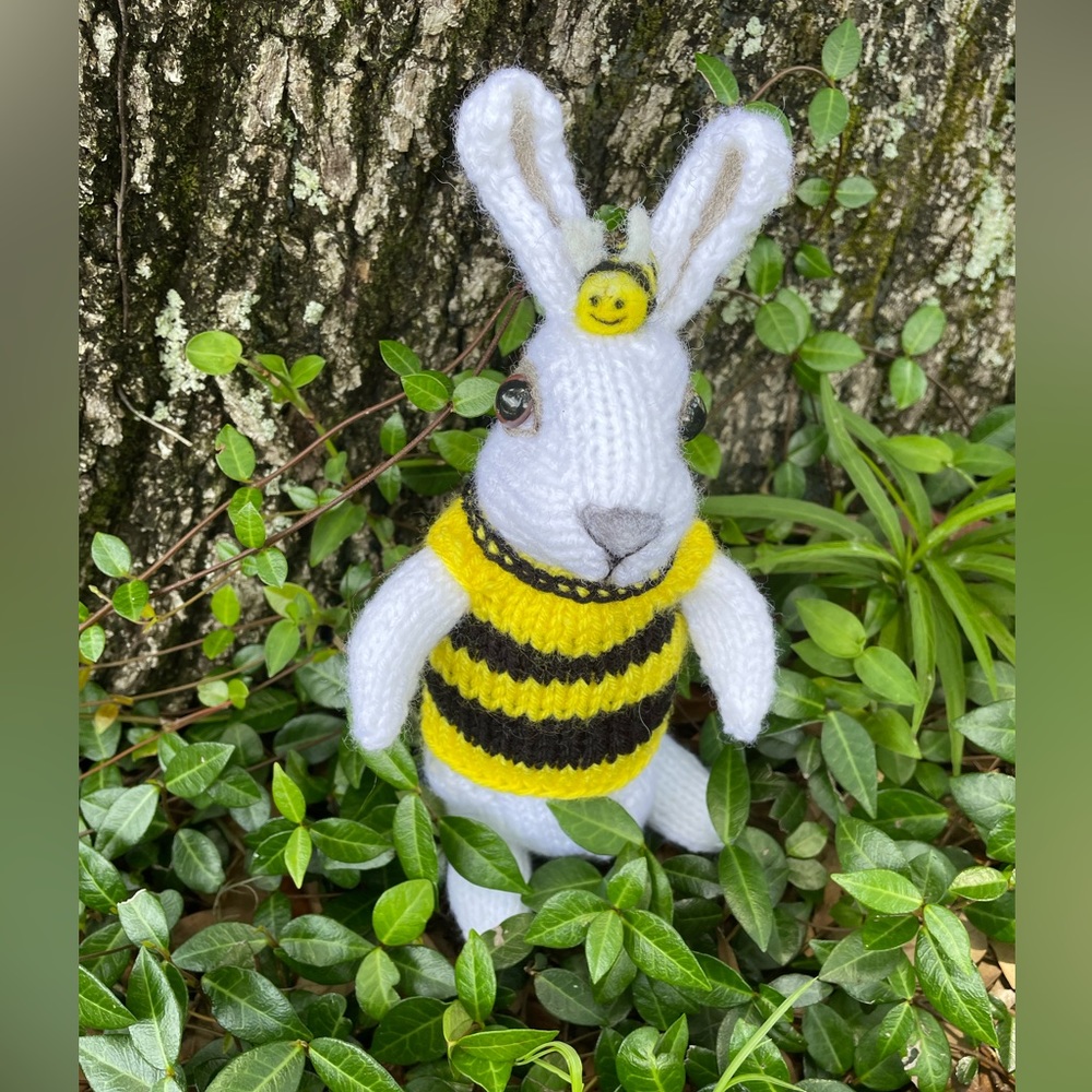Hand crafted knit and needle felted honey bee bunny artisan one of a kind - Picture 4 of 14